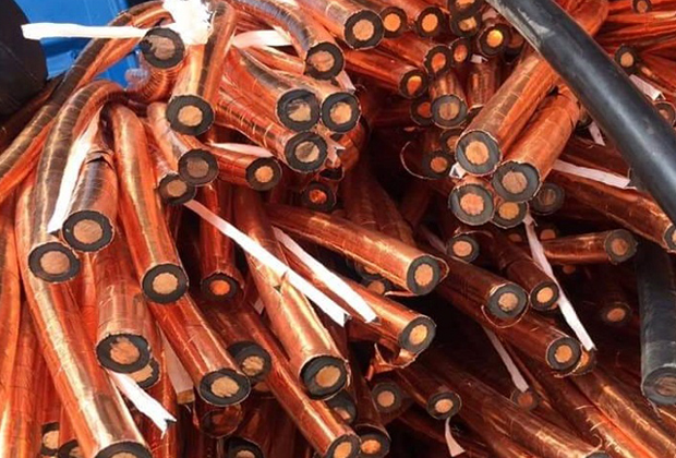 Dịch vụ thu mua phế liệu tại TPHCM rất phát triển và đang có tỷ lệ cạnh tranh khốc liệt